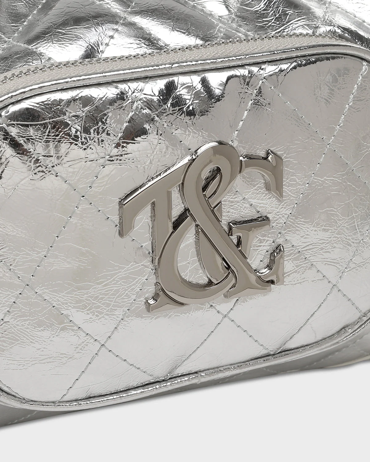 Diamond Chic Tote Bag in Silver - Image 12