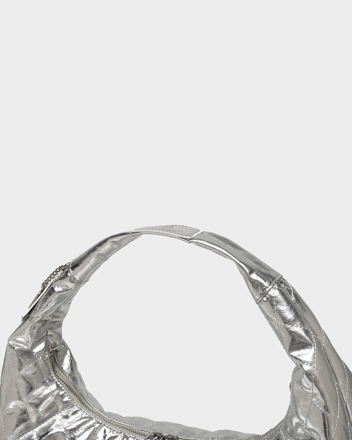 Diamond Chic Tote Bag in Silver - Image 9