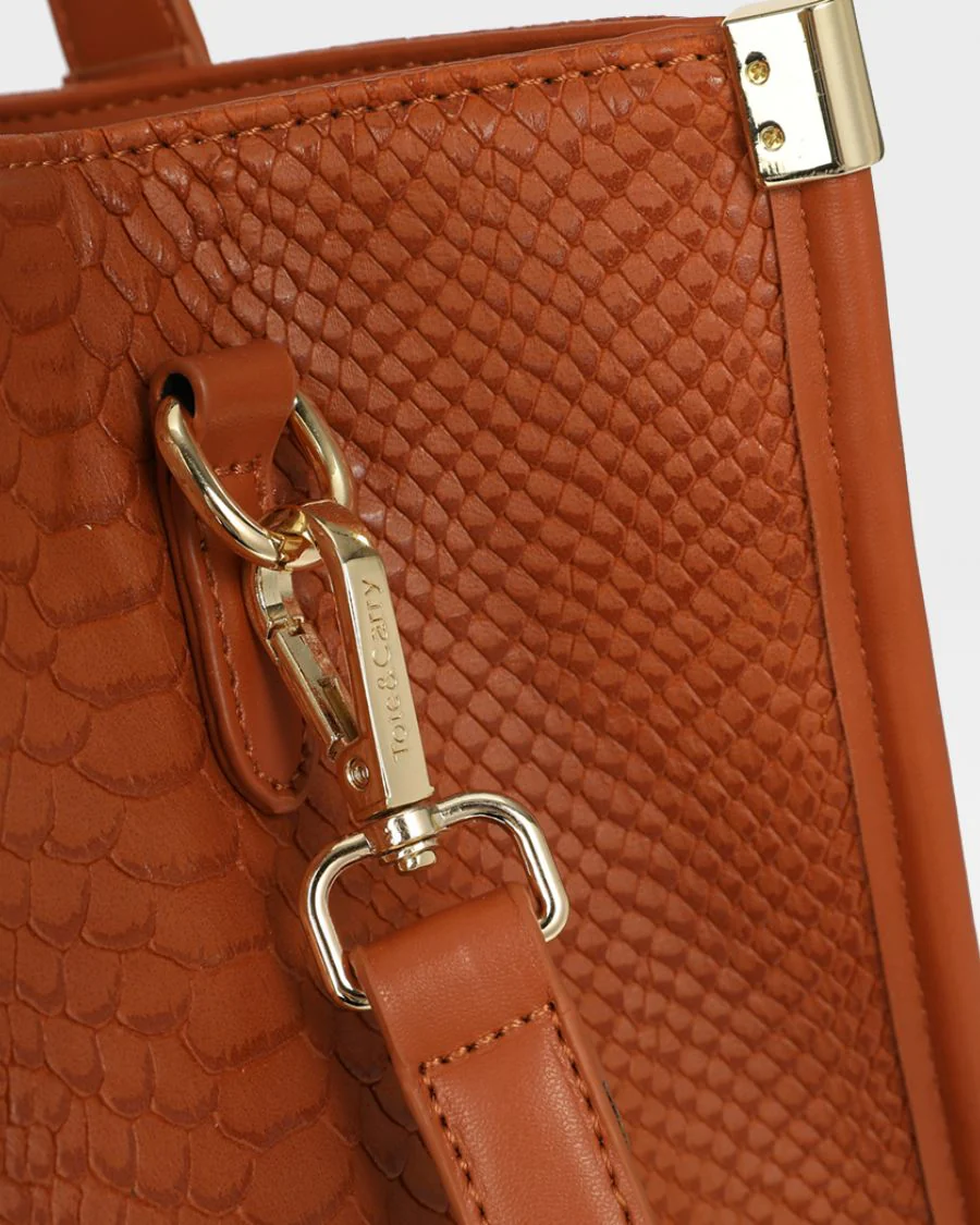 Signature City Tote Bag in Caramel - Image 8
