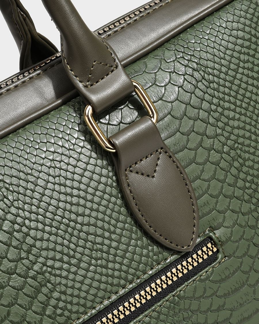 Signature Jetsetter Laptop Bag in Olive - Image 6