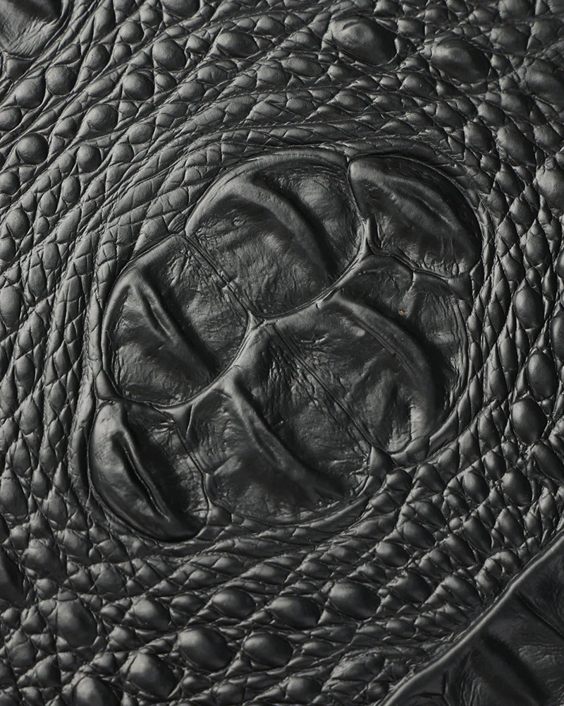 Statement Carry-On Kit in Black - Image 10