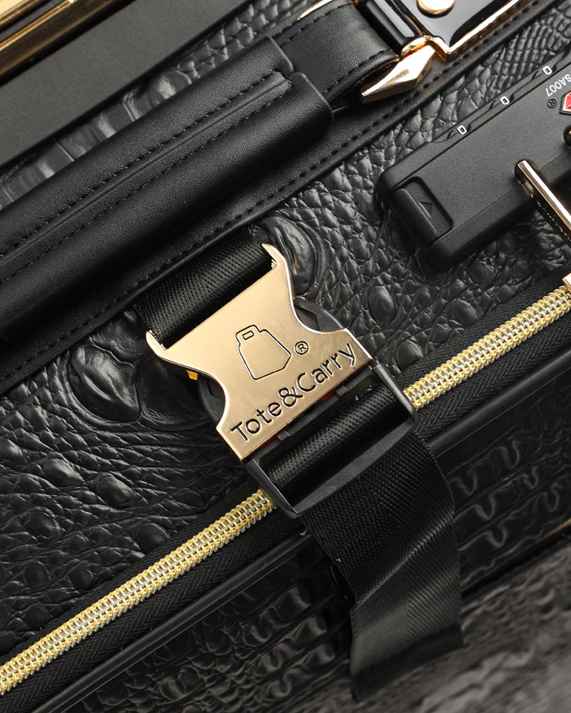 Statement Carry-On Kit in Black - Image 8