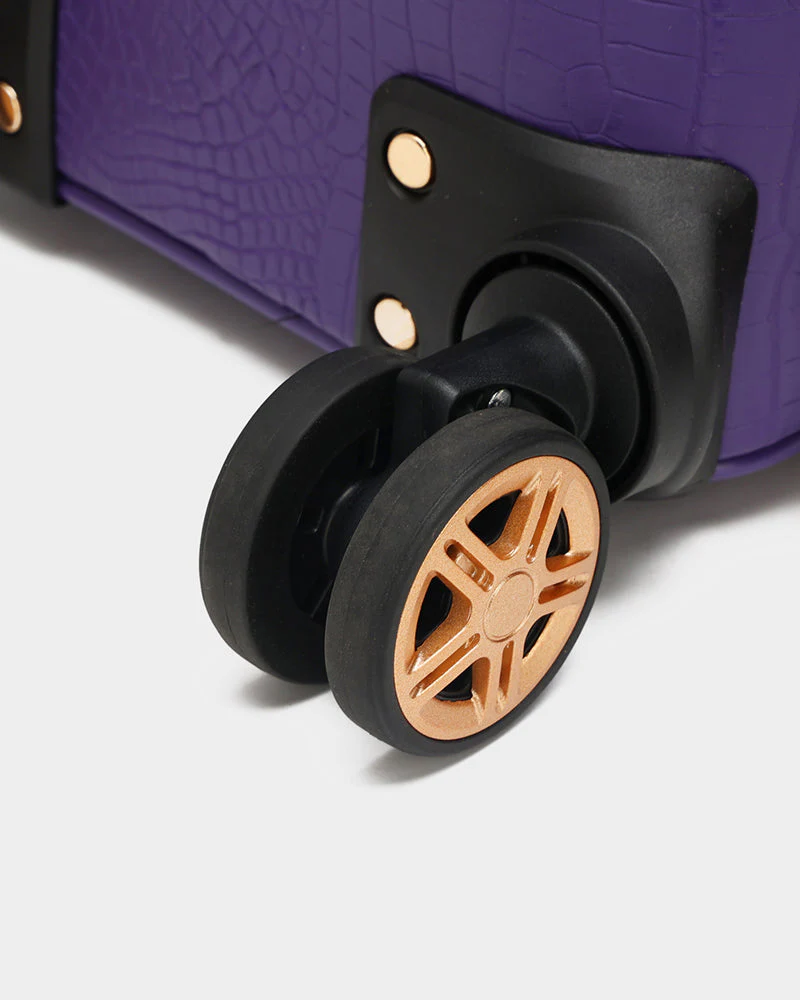 Statement Carry-On Kit in Purple - Image 10