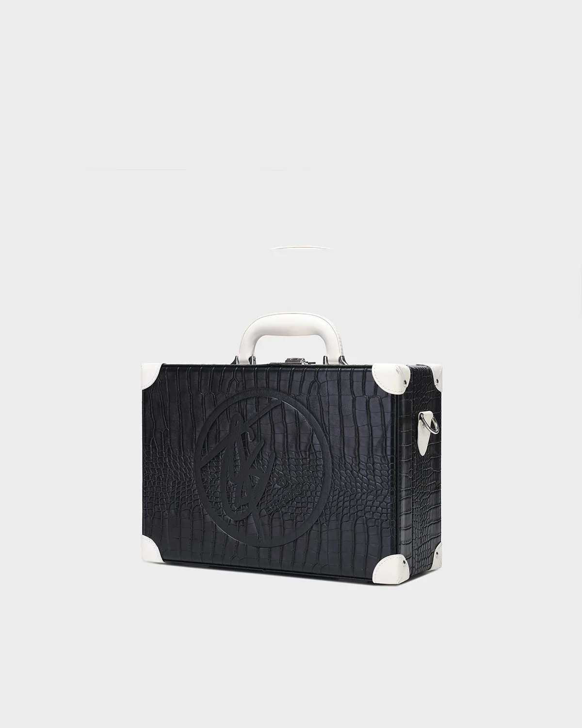 T&C Bastion Briefcase in Black - Image 3