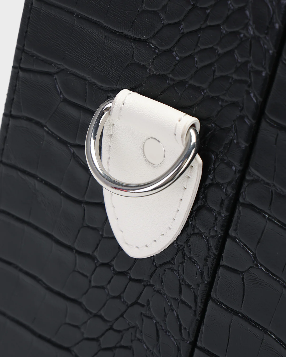 T&C Bastion Briefcase in Black - Image 9